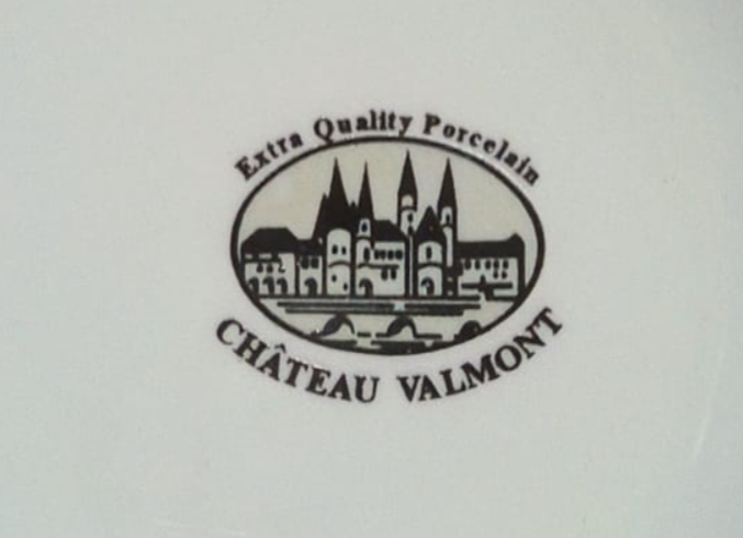 Servizio da Caffè/Tè in Porcellana Chateau Valmont - Decoro Floreale e Filo Oro - immagine 2